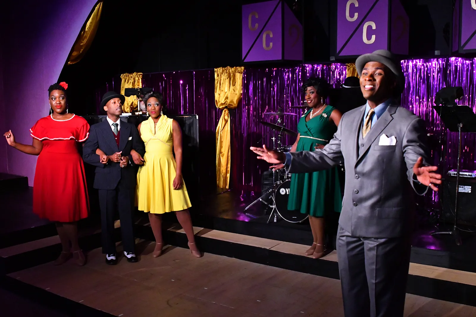 Patrece Bloomfield in Ain’t Misbehavin’