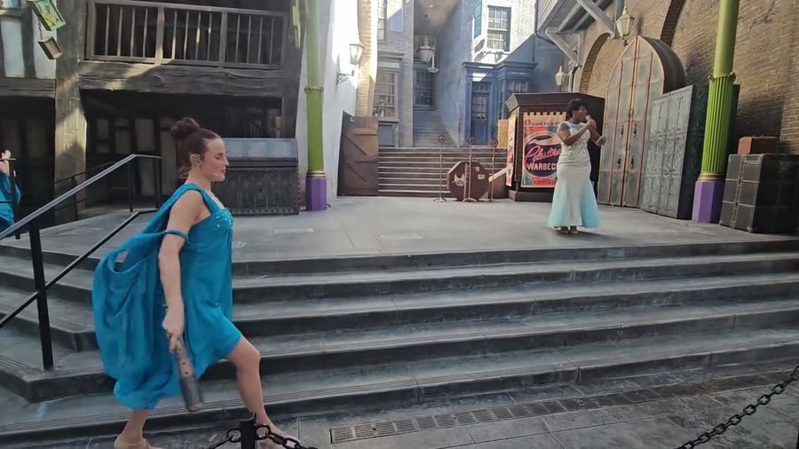 The Singing Sorceress live performance